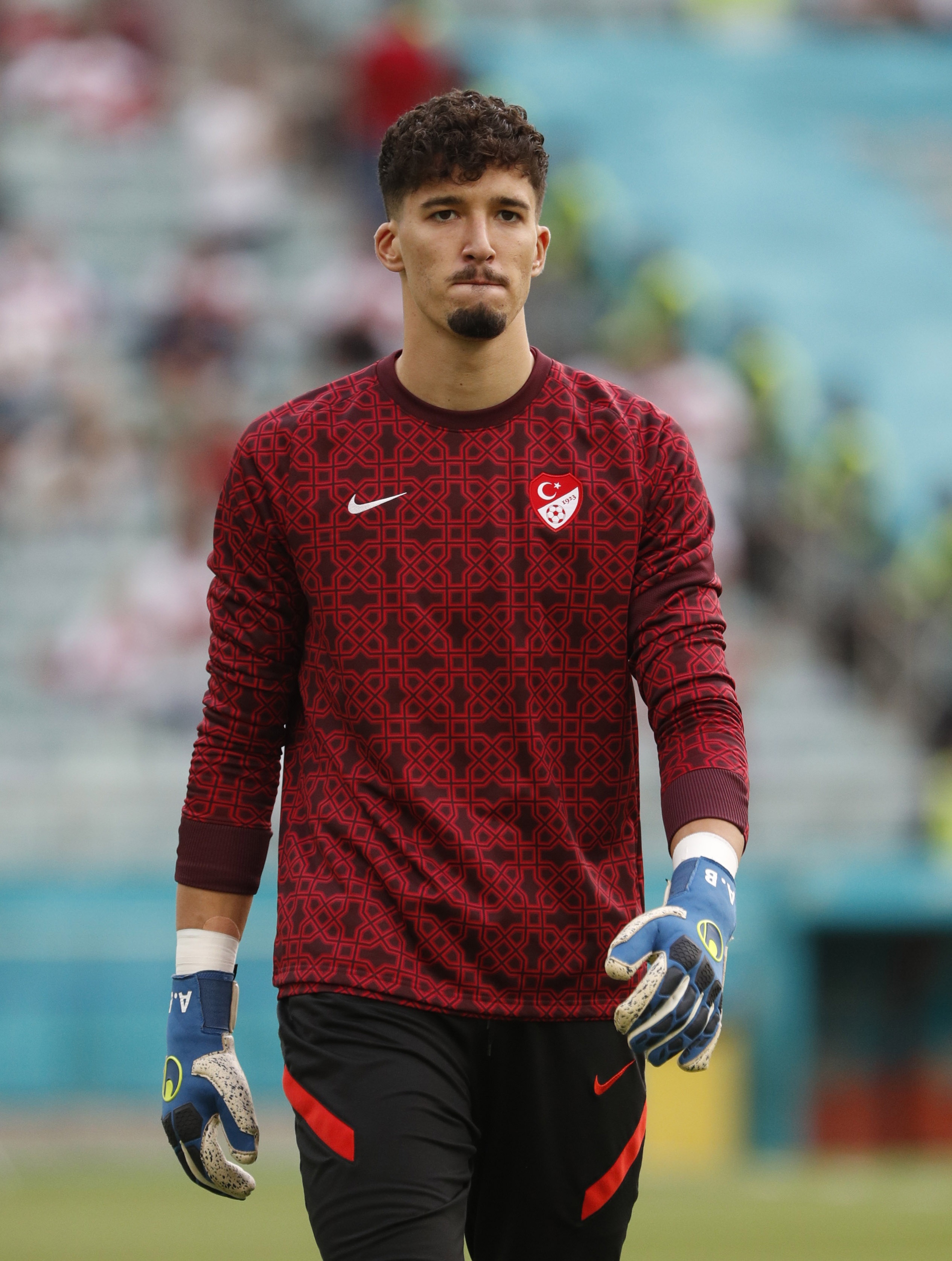 九游娱乐-土耳其球员谈参加世界杯：比赛一结束我们就哭了，土耳其值得